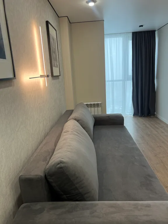 Комфортабельная трёхкомнатная квартира с шикарной территорией