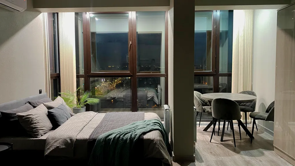 ТЕРРА48 | Даун Таун|DownTown: апартаменты в центре с панорамн стенами