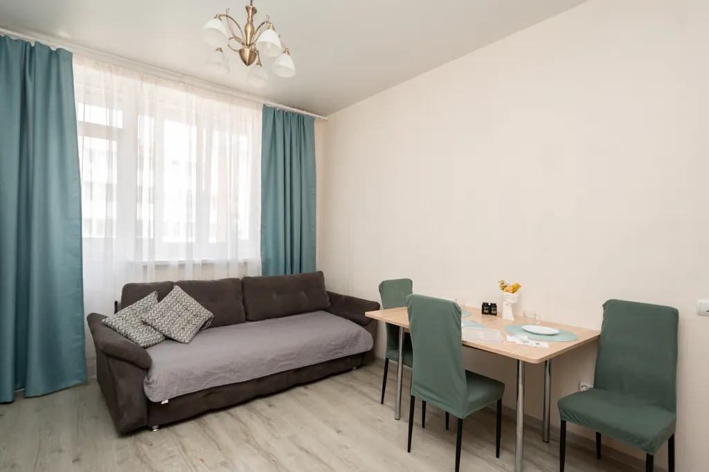 Теплая и уютная квартира — аренда посуточно в Маркова