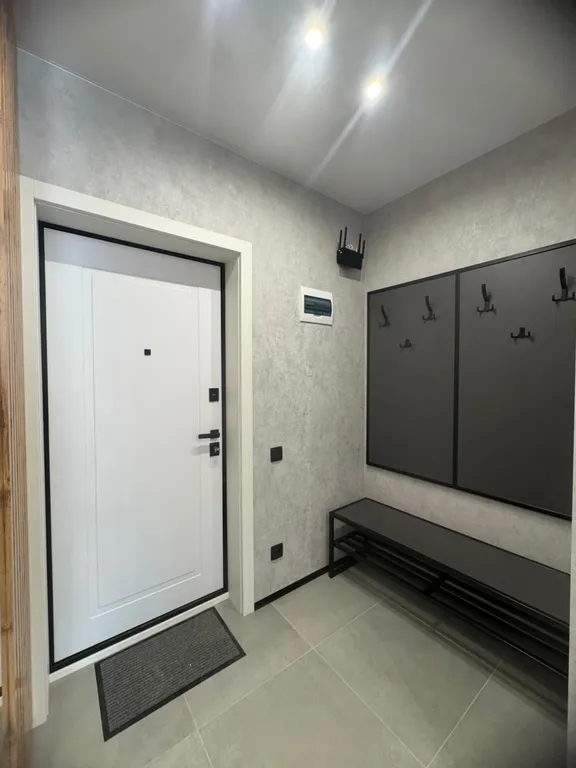 Евро-двухкомнатная квартира с дизайнерским ремонтном