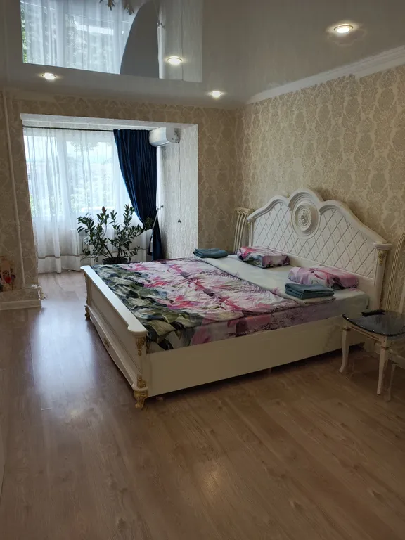 Уютная квартира с видом на величественные снежные горы