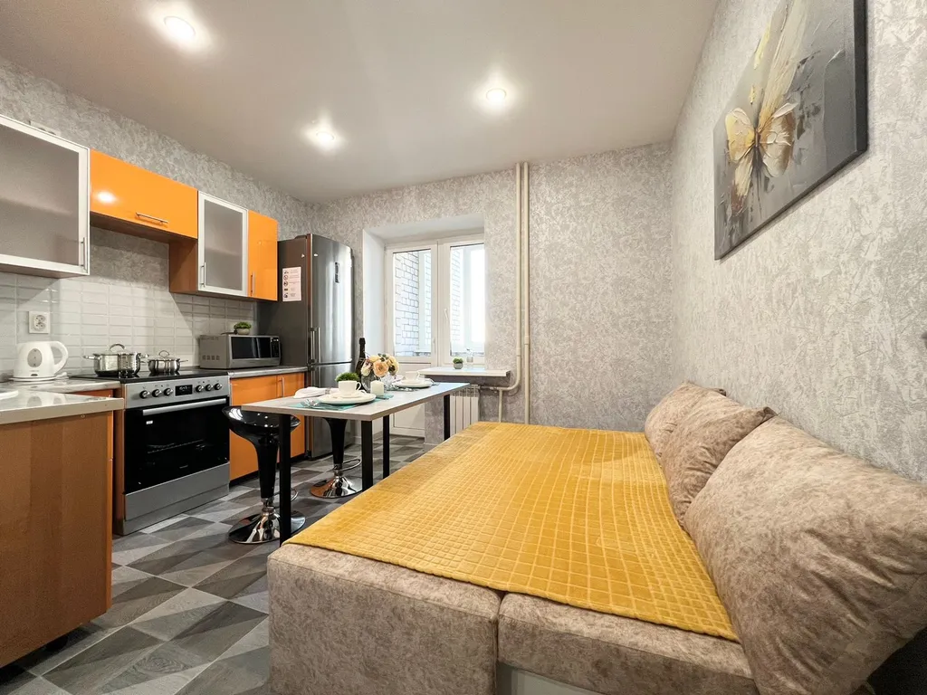 2-комнатная квартира в тихом центре