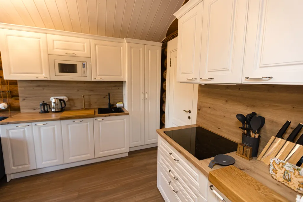 Коттедж Дом Теремок на берегу реки Свирь — Лодейное Поле