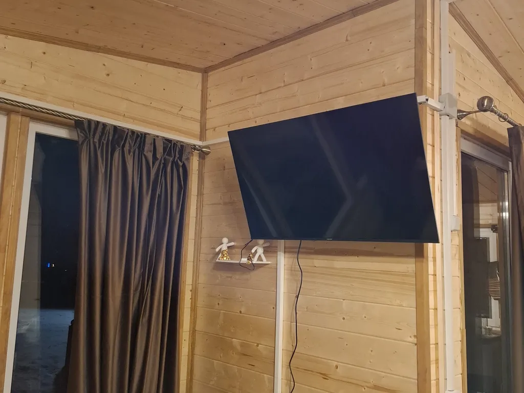 Домик у реки в Приэльбрусье