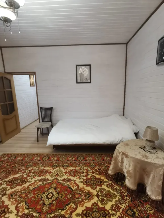 Дом с беседкой