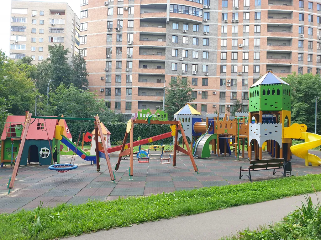 Квартира Уютная квартира рядом с метро ВДНХ в зелёном дворе с парковкой — Москва