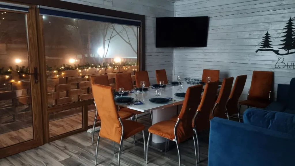 Коттедж Уютный комфортабельный гостевой дом Лада — Северская