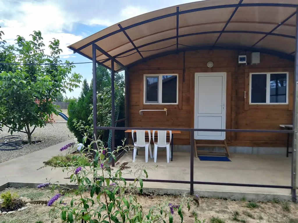 Коттедж Домик для семьи — Кучугуры