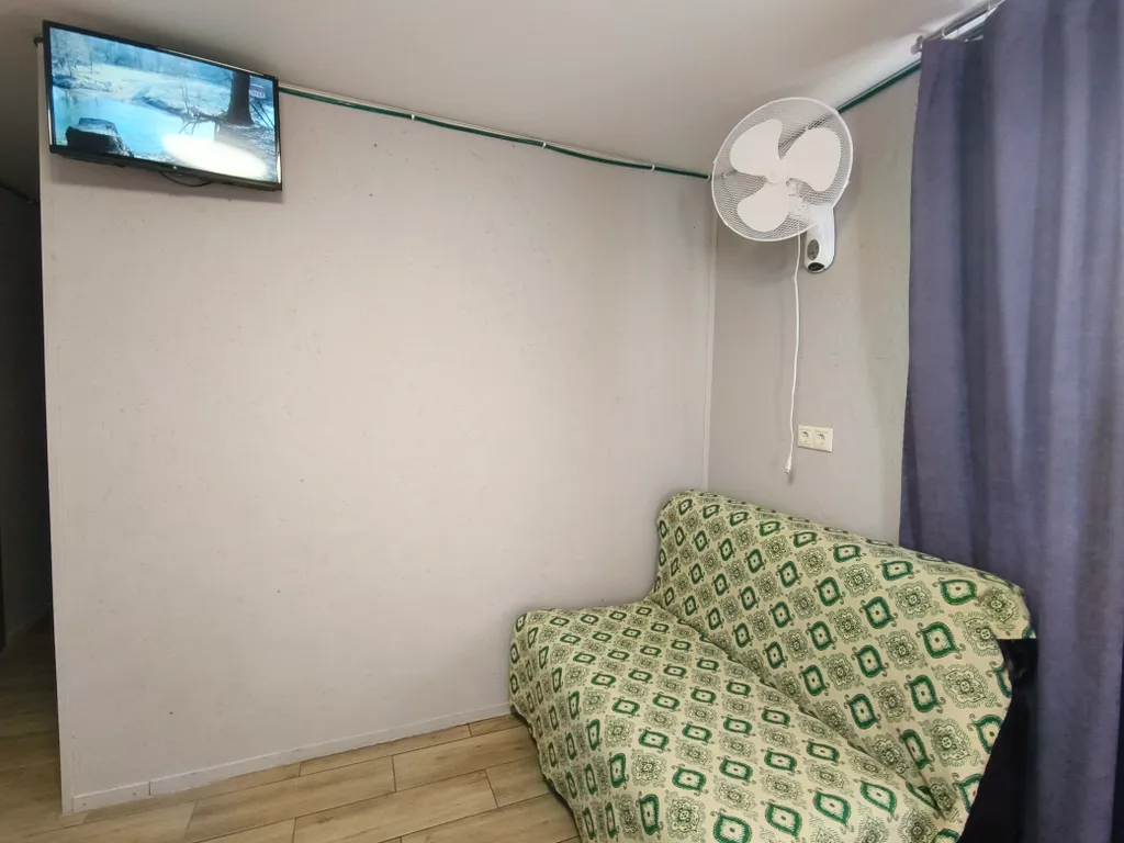 Студия у метро Саларьево