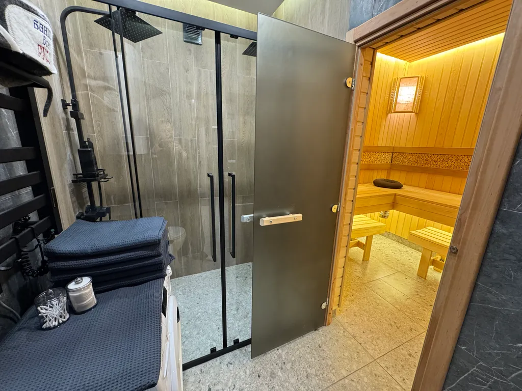 Дом - баня в дали от городской суеты