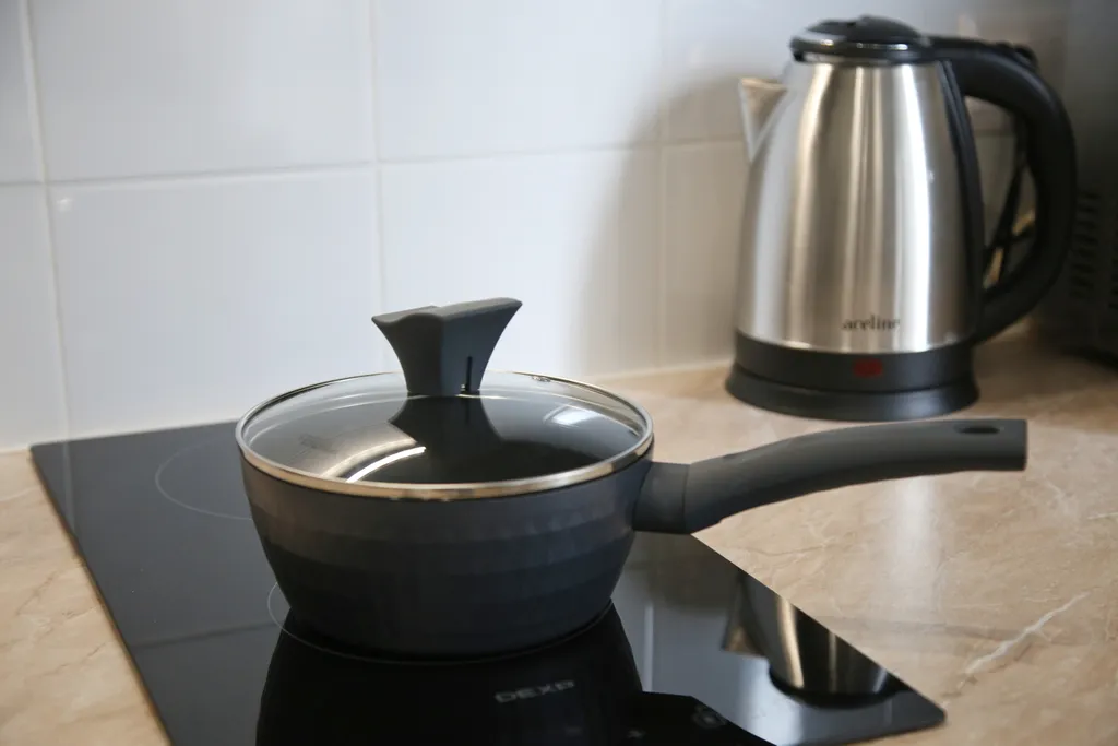 Квартира Апартаменты "Кулидж" - дух игры и атмосфера казино в интерьере — Калининград