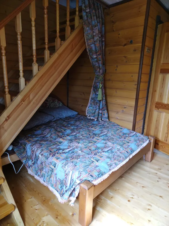 Коттедж Уникальный коттедж с бильярдом на берегу озера — Беличье