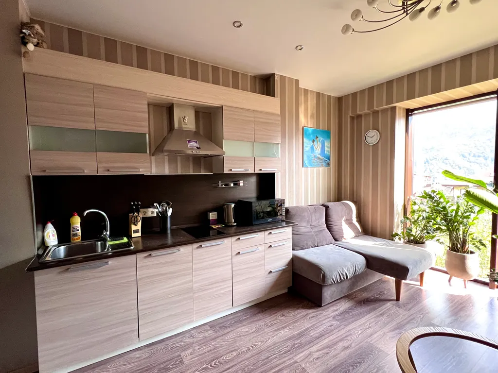 Квартира с видом на горы