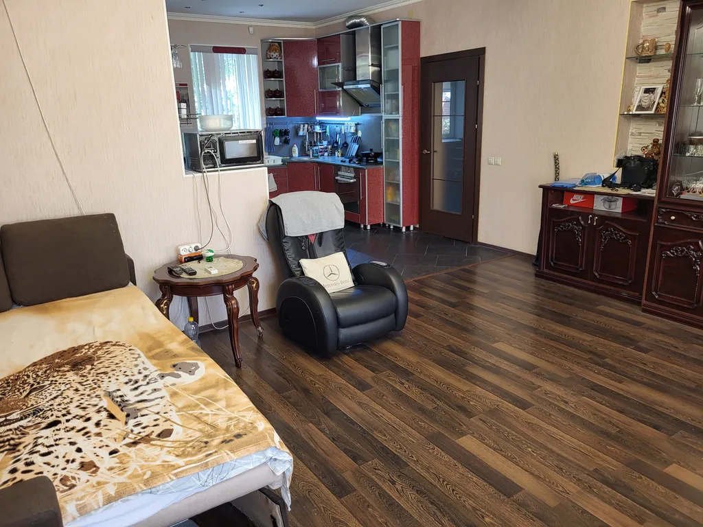 Уютный жилой дом площадью 120м², 3 ком., рассчитанный на 8 человек