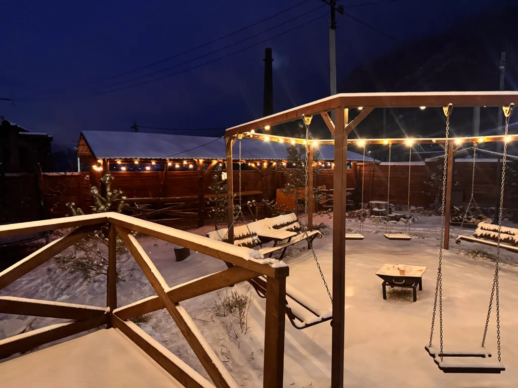 Домбай -Теберда, коттедж с видом на горы