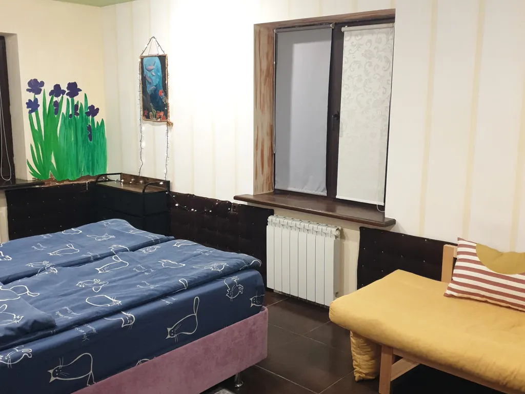 Дом-замок на море