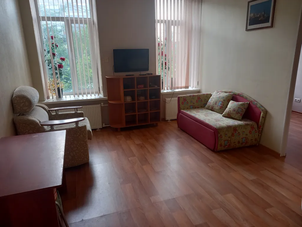 Уютная квартира в центре — аренда посуточно в Таганрог