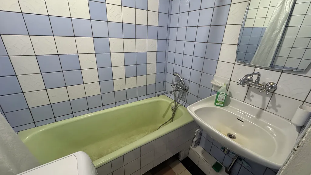 Семейная квартира с видом на горы