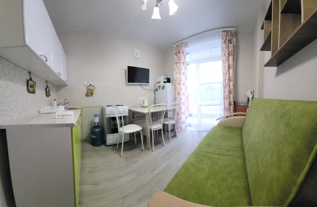 Однокомнатная квартира в жк с бассейном