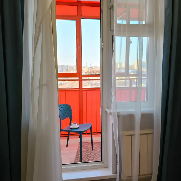 Квартира Квартира Уютная студия с прекрасным видом на парк Прищепка — Красноярск