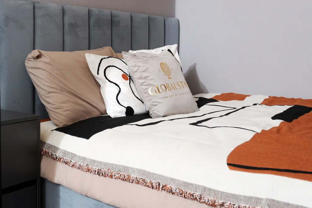 Авторская квартира с панорамным видом в центре