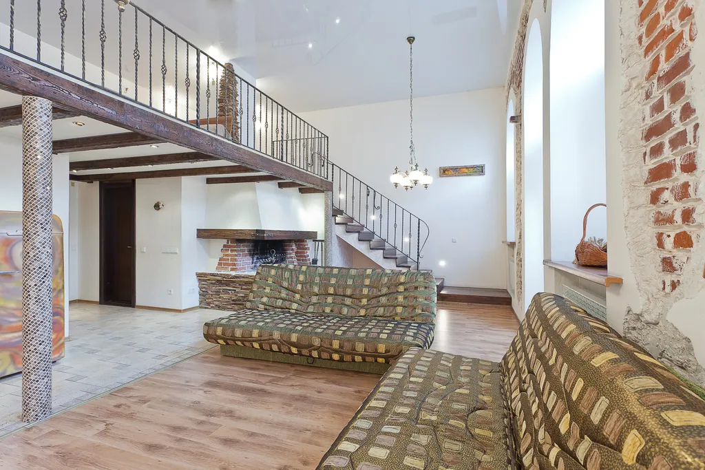 Двухуровневый Лофт в центре