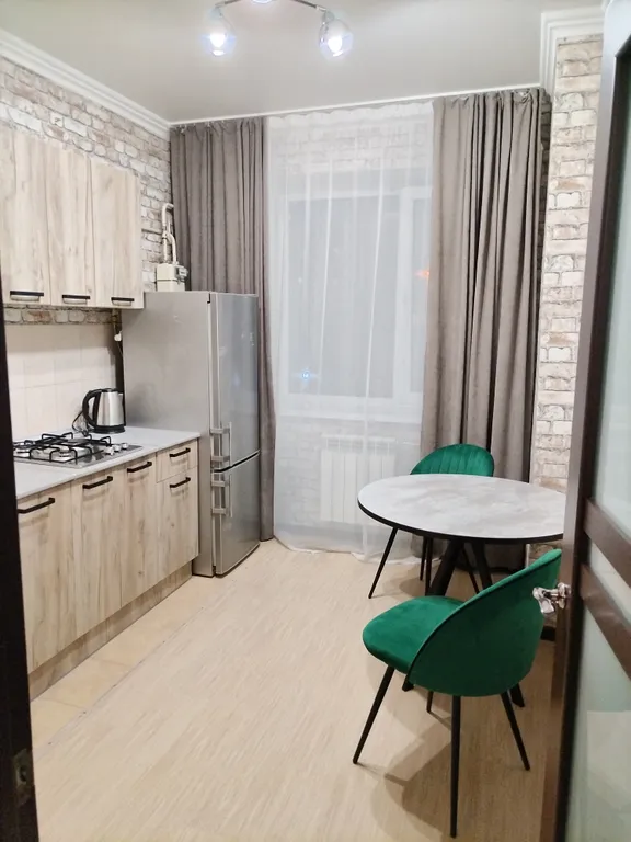 Зелёный полулюкс