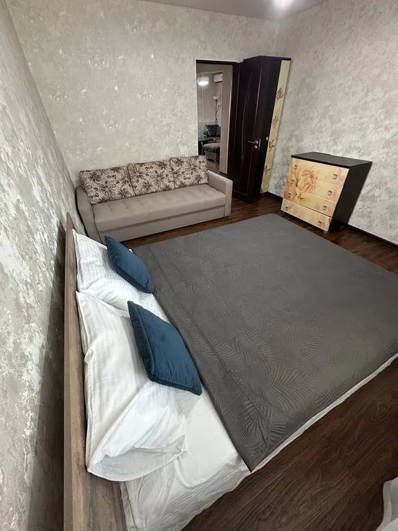 Квартира рядом с аэропортом.