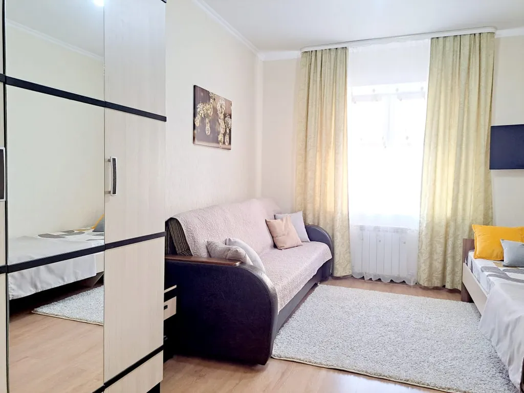 Чистая, уютная 2-комнатная квартира с изолированными комнатами