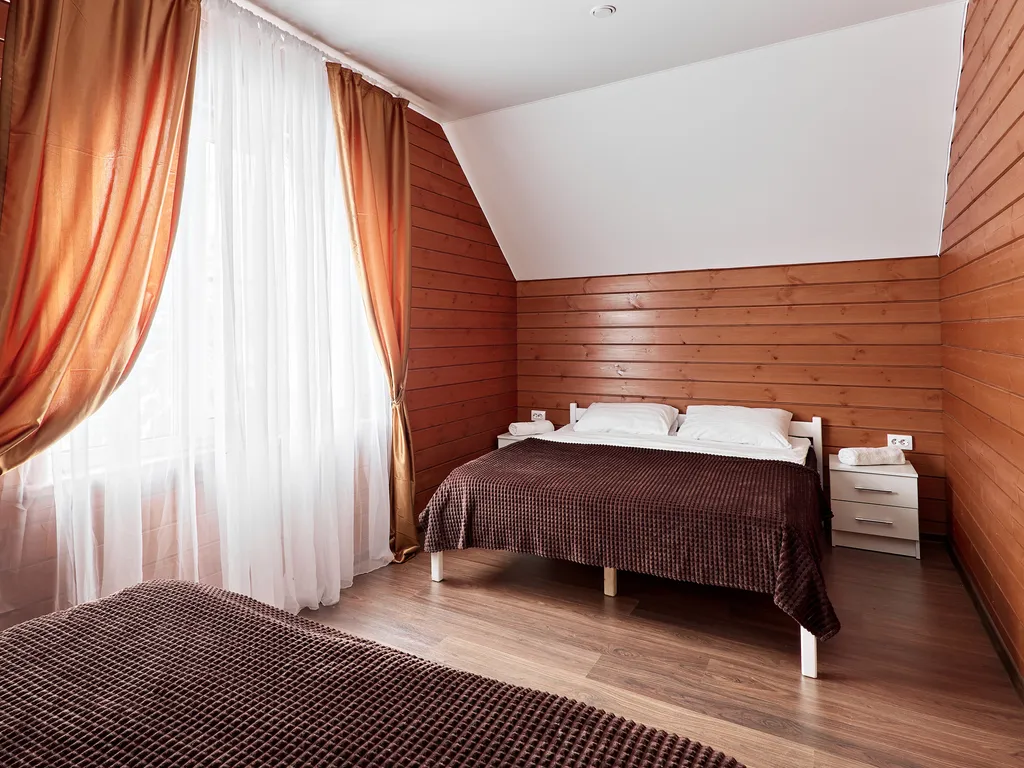 4-комнатный Дом