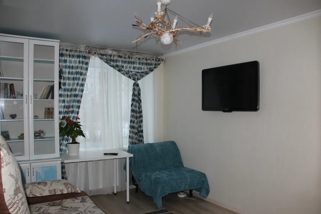 Уютная квартира в центре — аренда посуточно в Петергоф