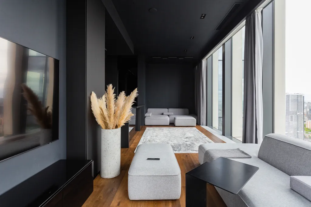 Угловой апартамент с ванной у окна