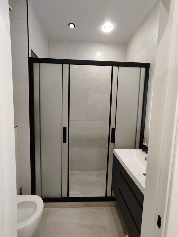 Просторные апартаменты с лоджией