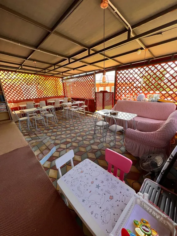 Семейный, шестиместный номер.