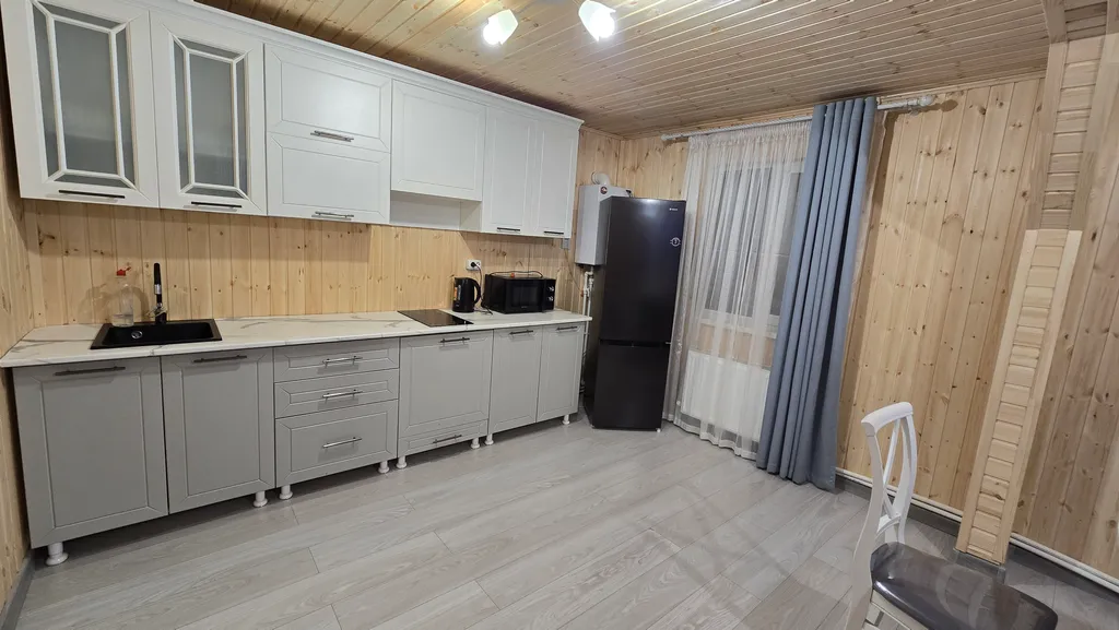 Большой коттедж — аренда посуточно в Архыз