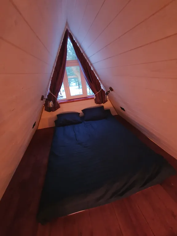 Уютный дом с видом на лес, рядом озеро, баня на территории