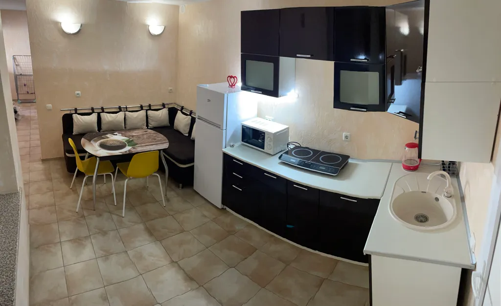 Апартаменты на берегу моря в Крыму