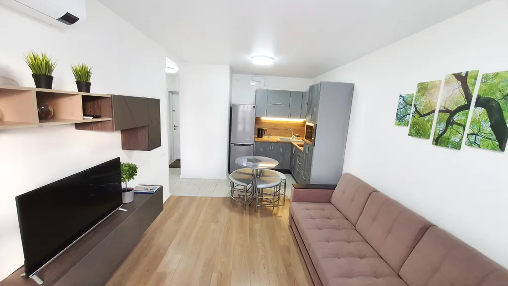 Современная квартира рядом с МРНЦ РАМН и ЦИПК