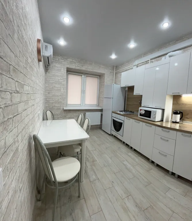 Квартира Уютная квартира возле моря — Ейск