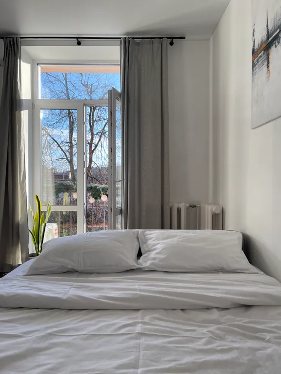 Просторная двухкомнатная квартира в самом центре города