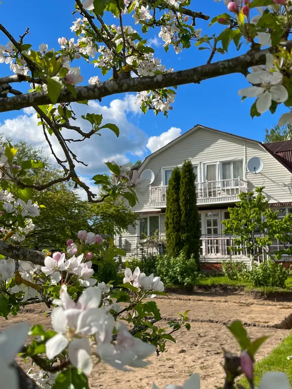 Коттедж Усадьба с террасой у озера — аренда посуточно в Лепель