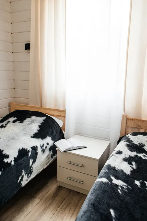 Уютный дом на берегу озера "Прозрачный берег №5"