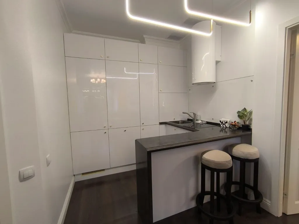 Velvet Aparts трехкомнатные в центре с парковкой