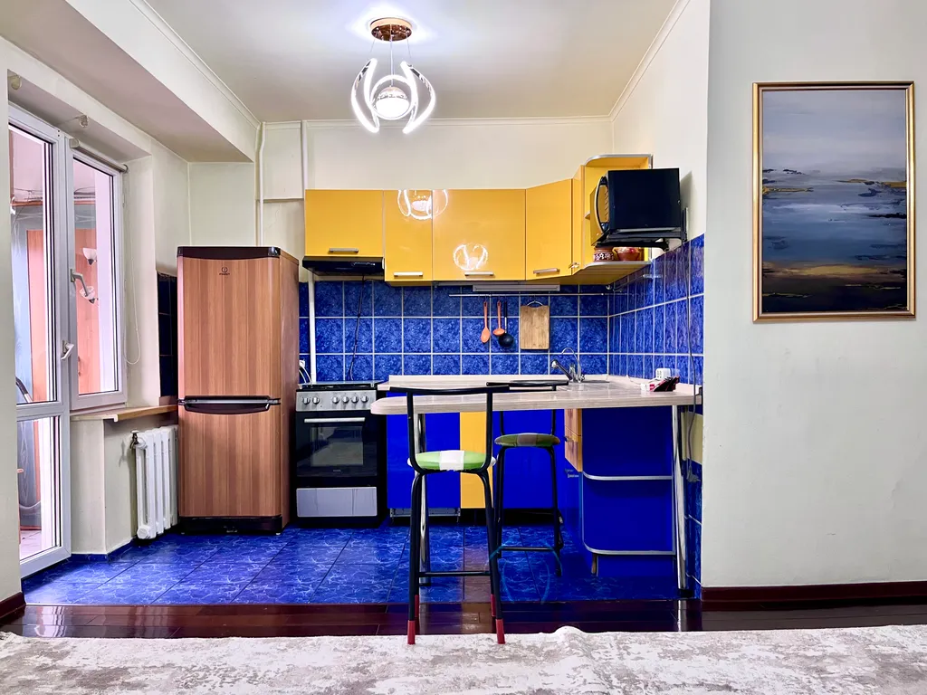 Квартира Удобная квартира Арбат & питьевая вода подарок — Алматы