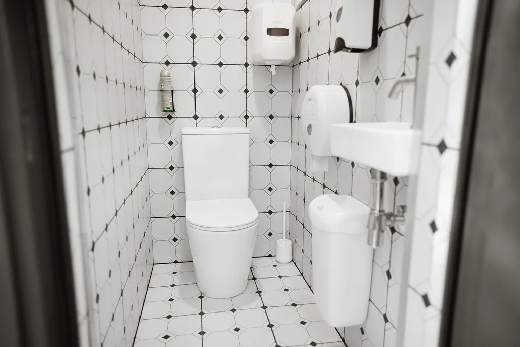 Домик-палатка Скворечник на берегу реки