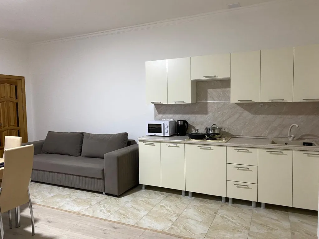 Двухкомнатный 6-местный Люкс недалеко от центра Грозного