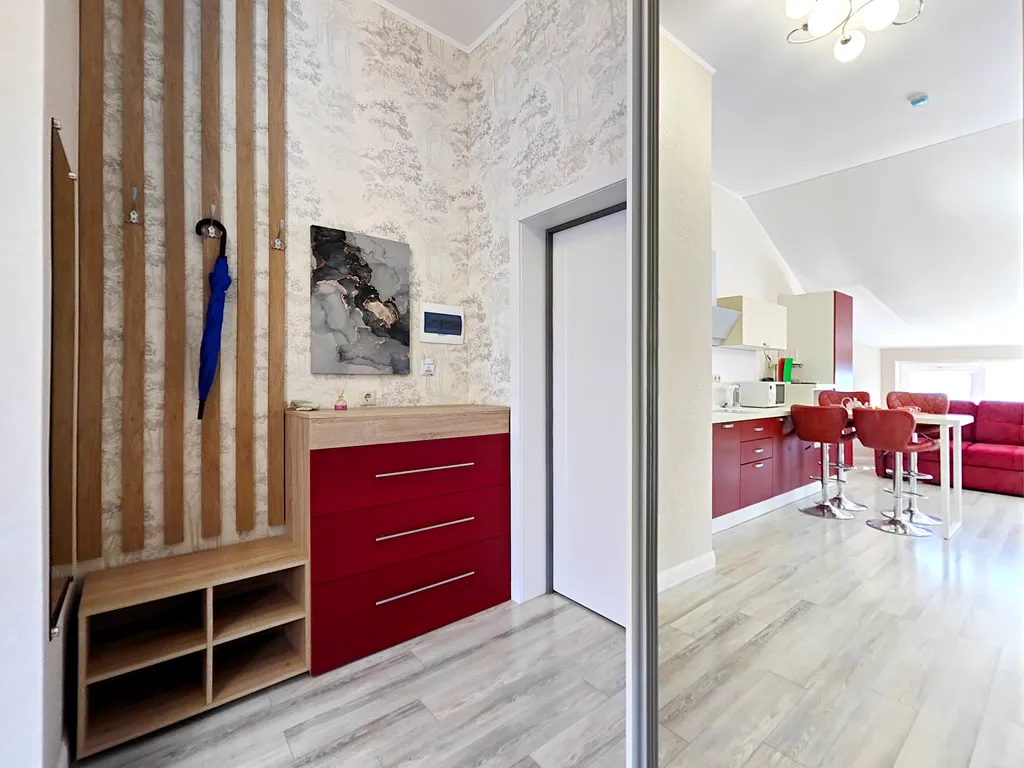 Шикарная мансарда с панорамным видом на море