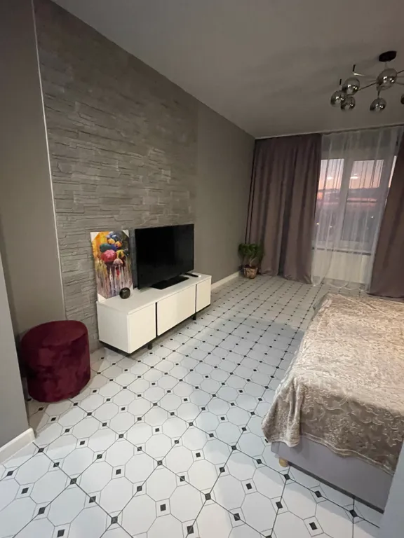 Современная, новая квартира с дизайнерским ремонтом