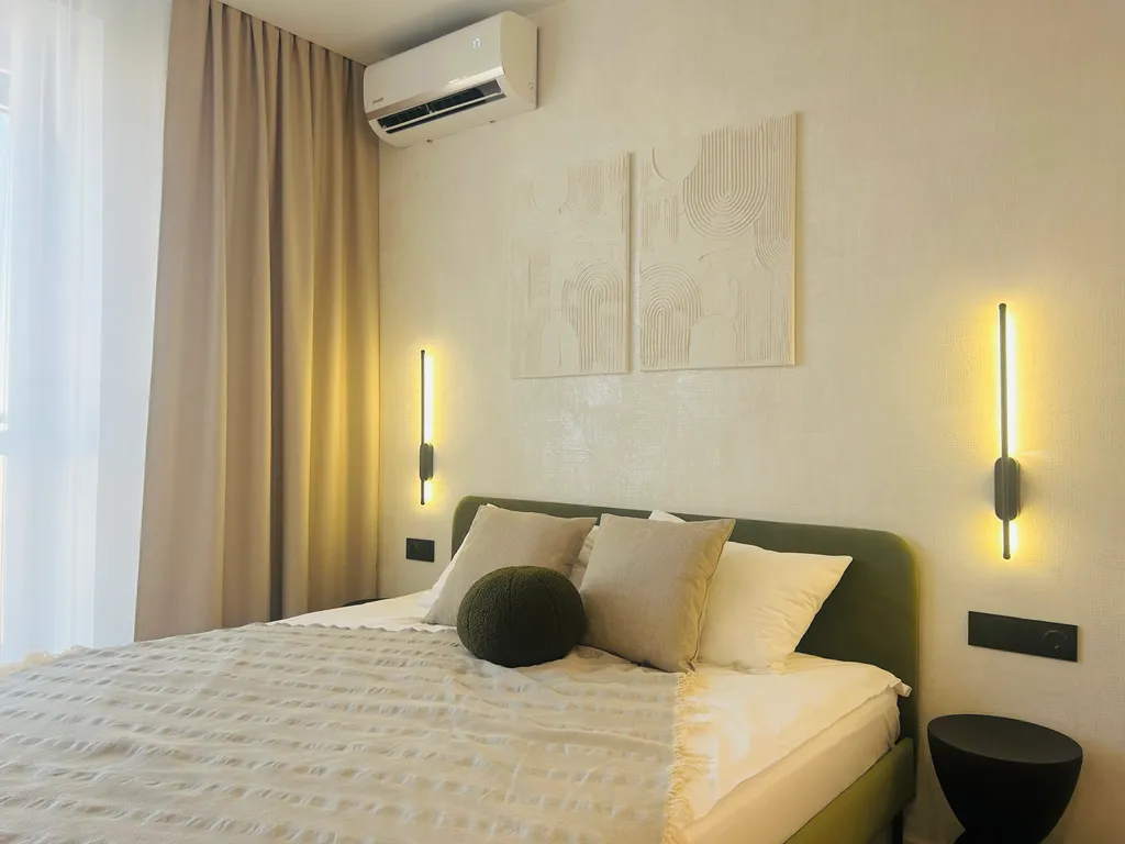 Апартаменты в центре у набережной Иртыша