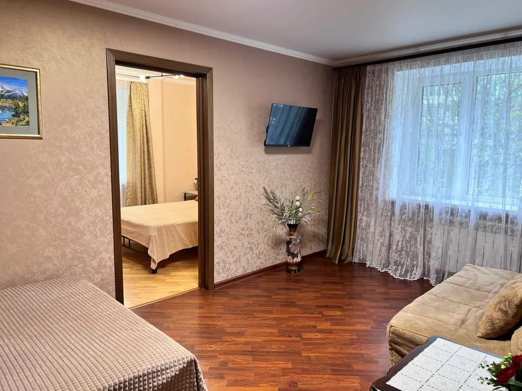 Чистая и уютная квартира в районе Верхнего парка рядом с санаторием Москва